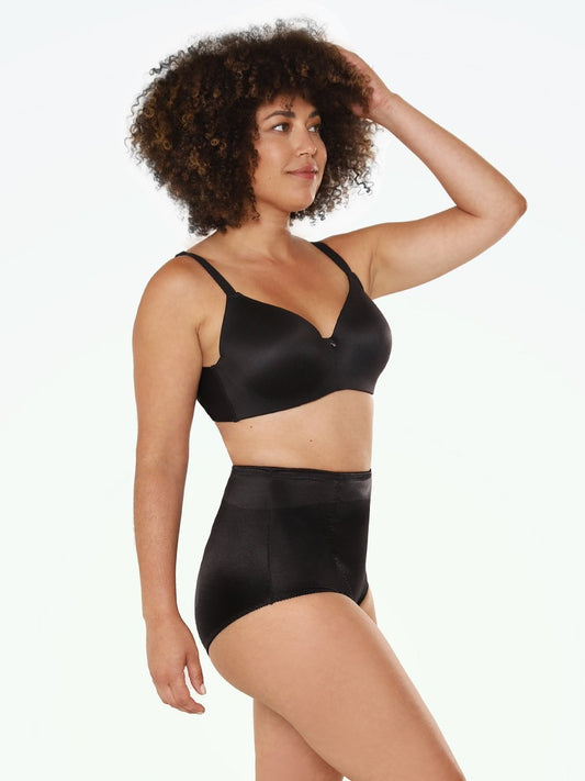 Bali® One Smooth U® Ever Smooth™ Back Smoothing Underwire Bra